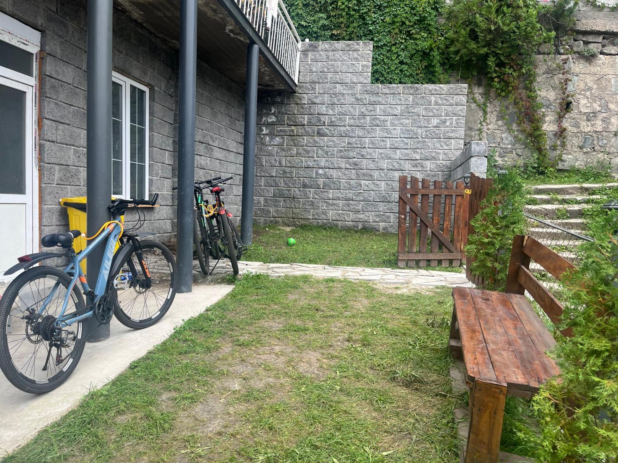 Hostel La Casa Dilidžan Exteriér fotografie